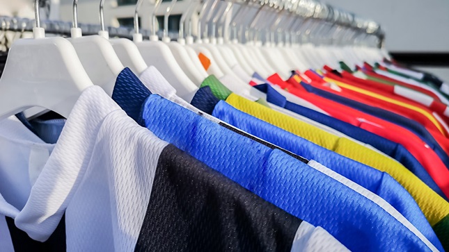 nanodeeltjes in kledij sportshirts